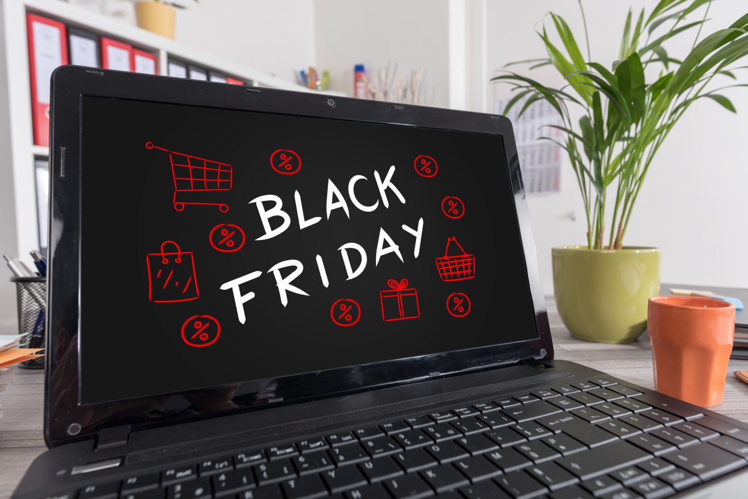 Magazinul online evomag investește 200.000 EUR în dezvoltarea platformei înainte de Black Friday 2026