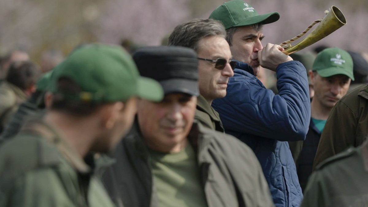 Ancheta la Romsilva: Directori au participat la vânătoare în timpul programului de lucru