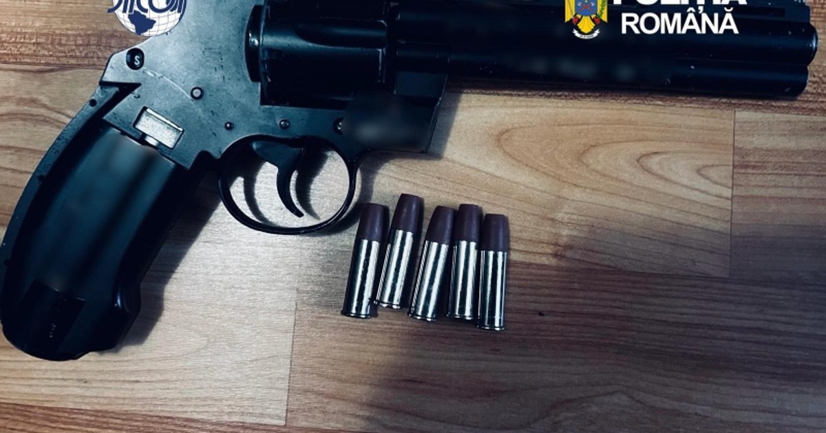 Trei adolescenți români sunt cercetați de DIICOT pentru propagandă teroristă și radicalizare