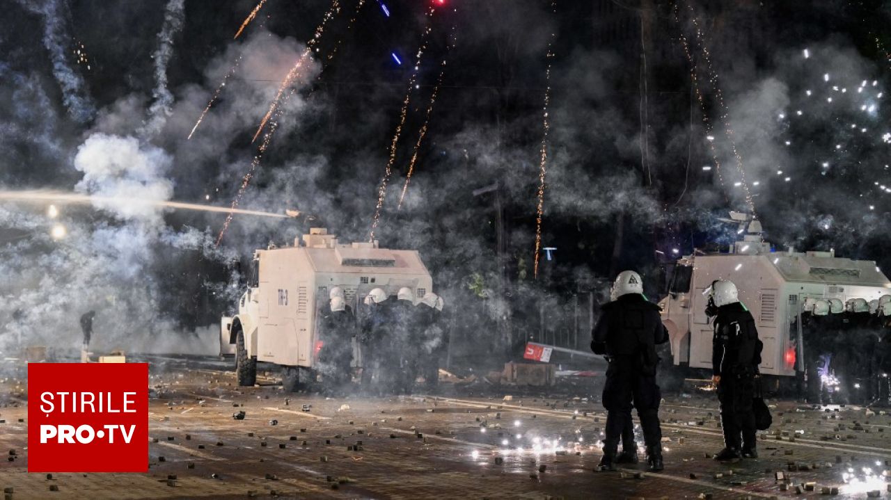 Proteste violente în Albania: studenții s-au alăturat mișcării Flamingo împotriva guvernului