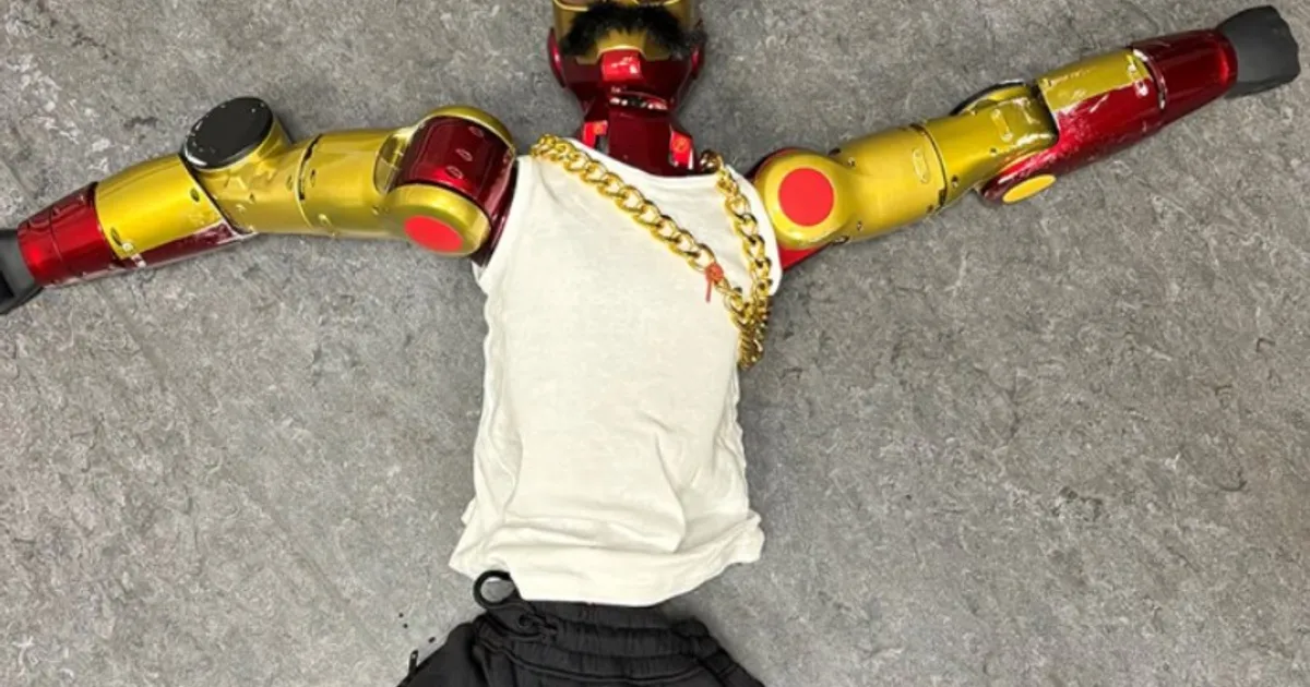 Ancheta poliției din Germania după ce un robot umanoid a agresat o adolescentă de 16 ani