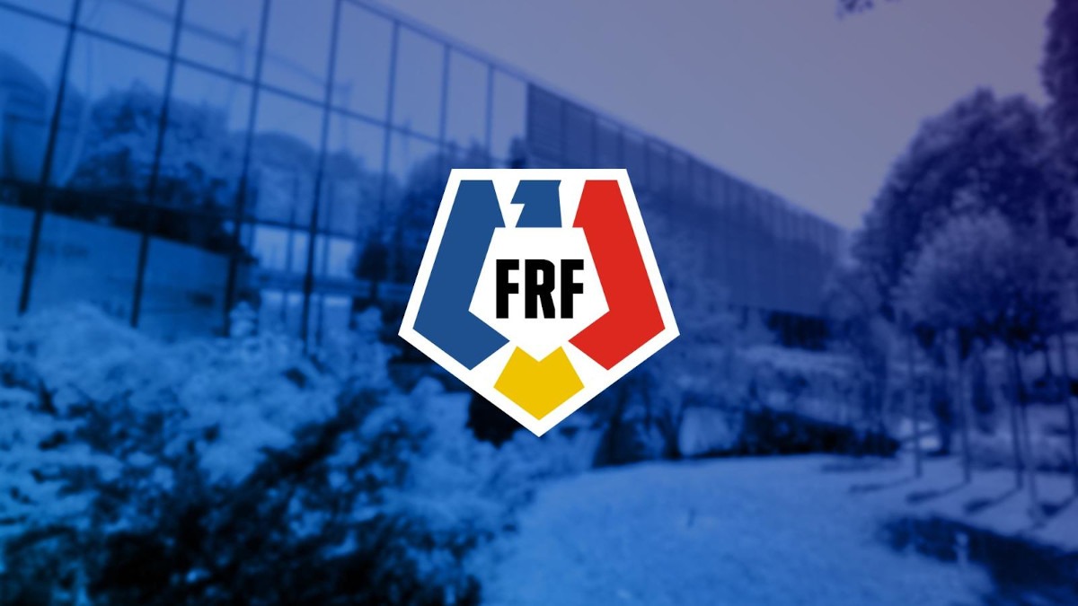 Sancțiuni financiare pentru staff-ul naționalei U21 după părăsirea programului oficial în Spania