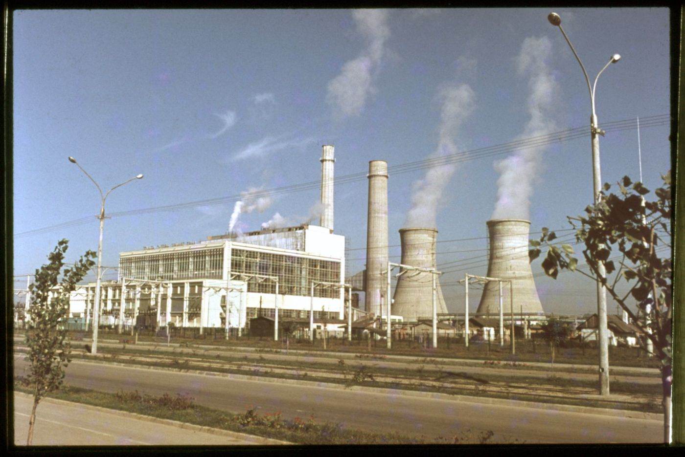Incendiu la CET Iași: Flăcările au cuprins 1.000 de metri pătrați într-o hală industrială
