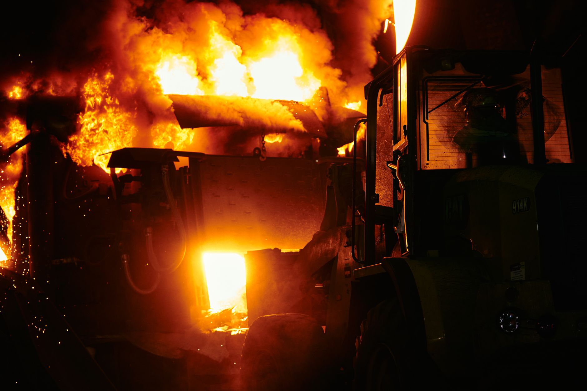 Incendiu la CET Iași: 22.000 de locuințe au rămas fără apă caldă și căldură