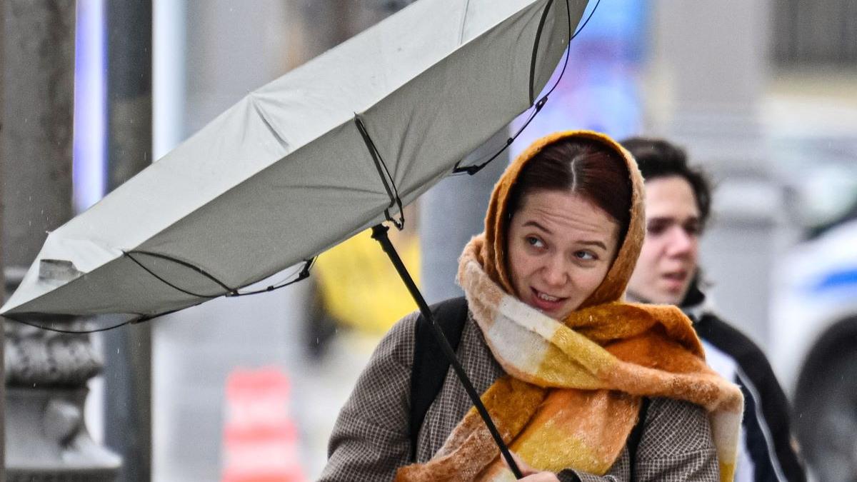Avertisment meteo pentru mai multe județe din România: Cod galben de vânt puternic