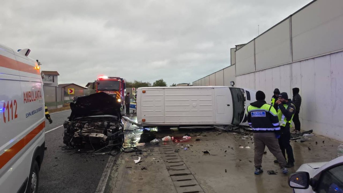 Accident grav pe DN22 în Constanța: șoferul microbuzului a intrat pe contrasens cu permisul suspendat