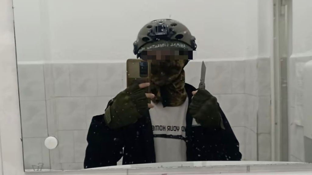 Atac violent într-o școală din Bistrița: bunicul elevului susține că nepotul a fost victima bullyingului