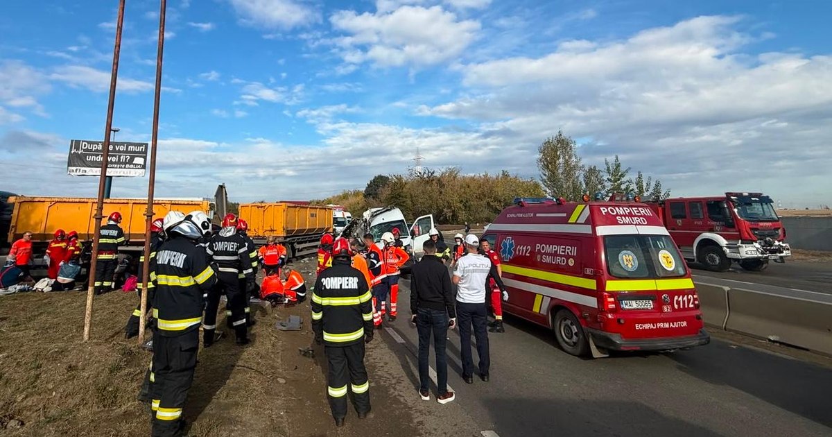 Accident rutier violent la Buftea: două persoane decedate după coliziunea dintre un microbuz și o autobasculantă