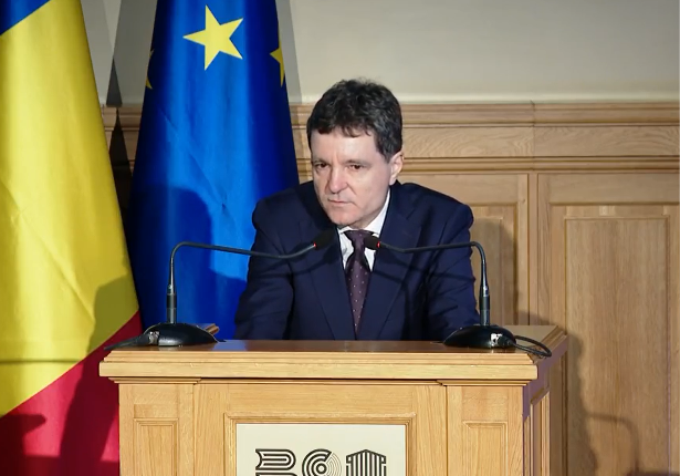 Nicușor Dan avertizează asupra impactului rețelelor sociale asupra democrației și statului de drept