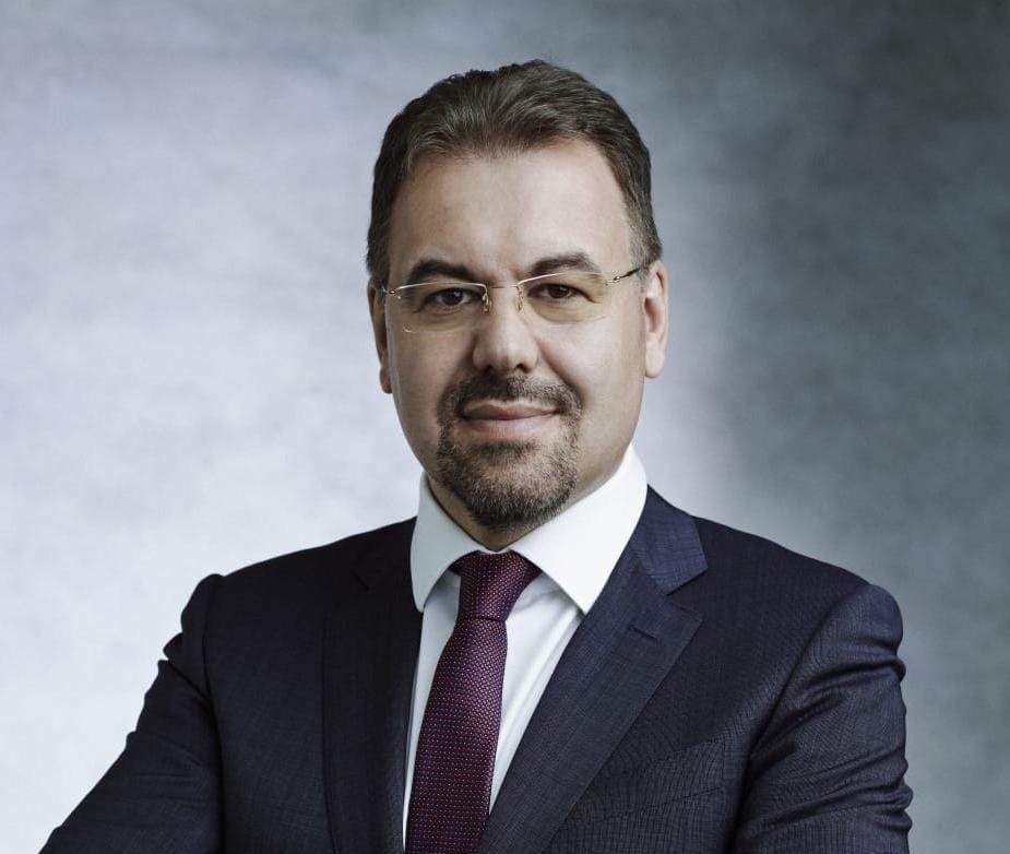 Leonardo Badea avertizează: Progresul tehnologic poate depăși capacitatea societății de a controla riscurile