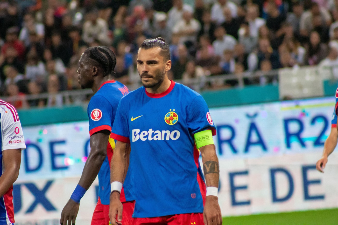 Mijlocașul Karlo Muhar ar putea rata derby-ul dintre FCSB și Rapid din cauza unei posibile fracturi