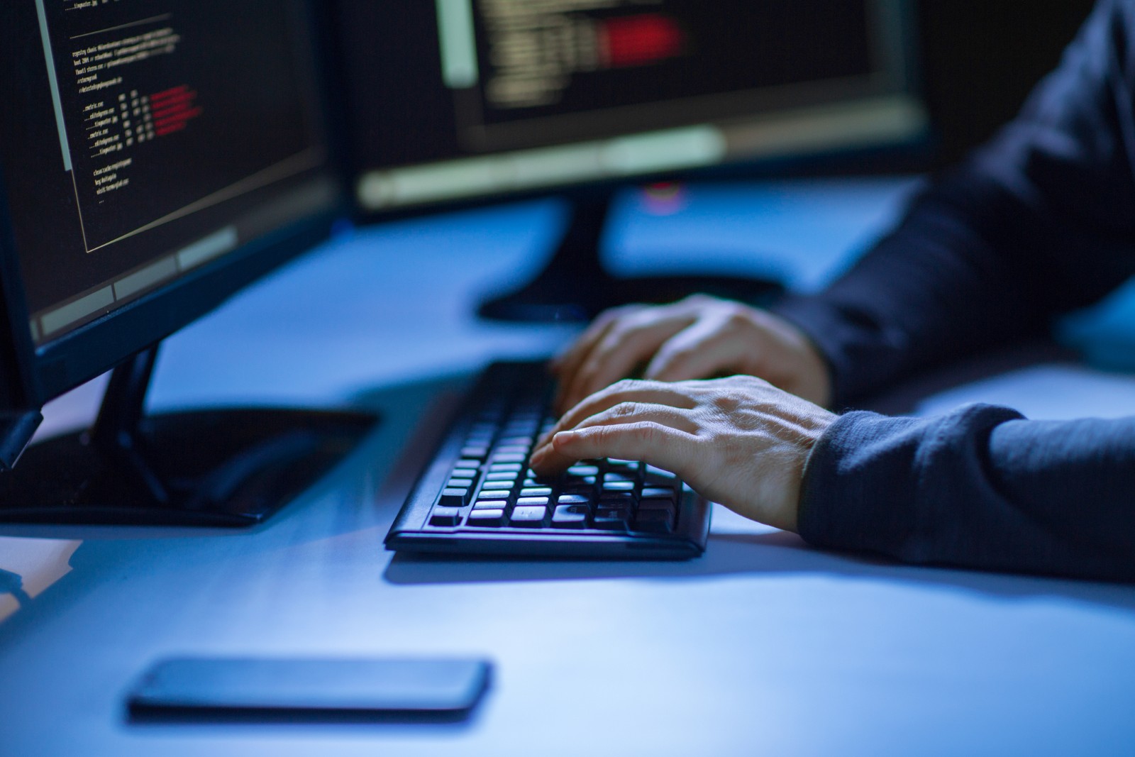 Explozie de atacuri cibernetice după descoperirea unor vulnerabilități critice în limbajul de programare PHP