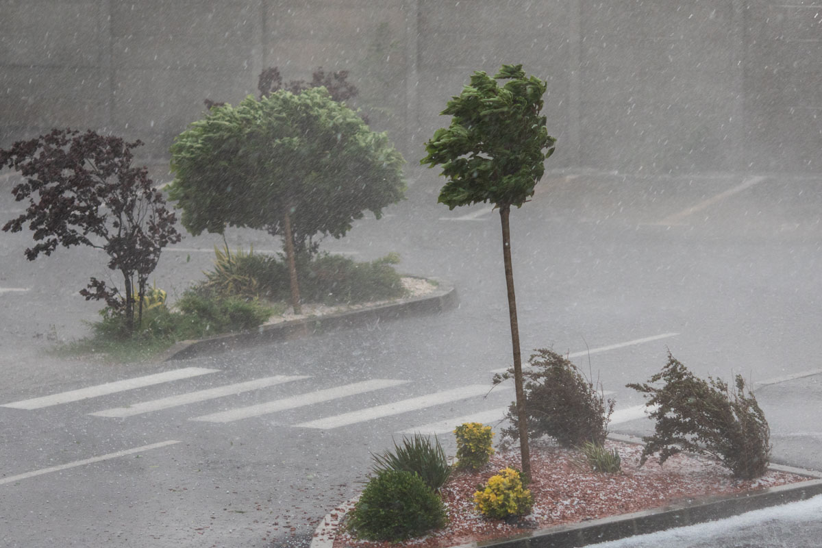 Avertizări meteorologice pentru instabilitate atmosferică și precipitații abundente în România