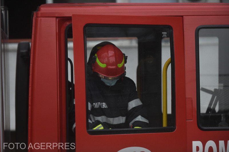 Ancheta poliției după ce un pompier a fost rănit în Ștefănești în urma agresiunii unor localnici