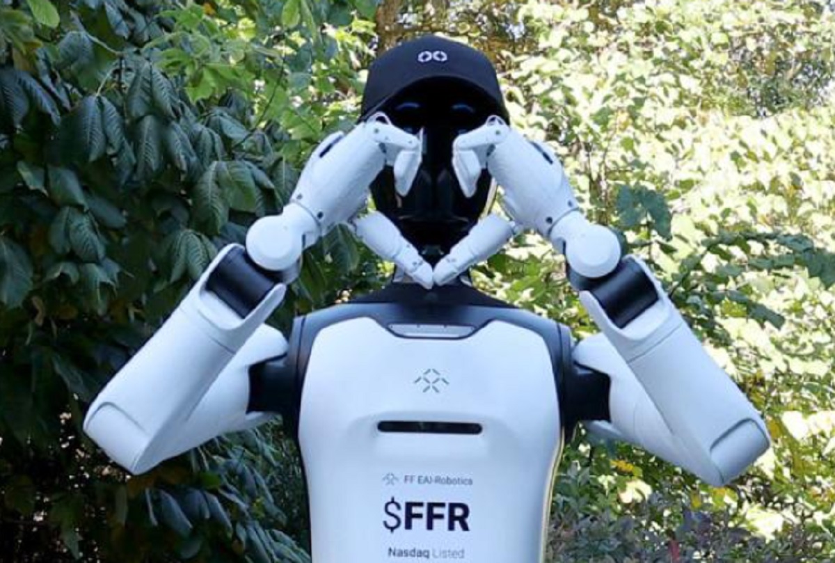 Robot umanoid de 89.000 de dolari testat în New York: poate deveni o bonă în viitor