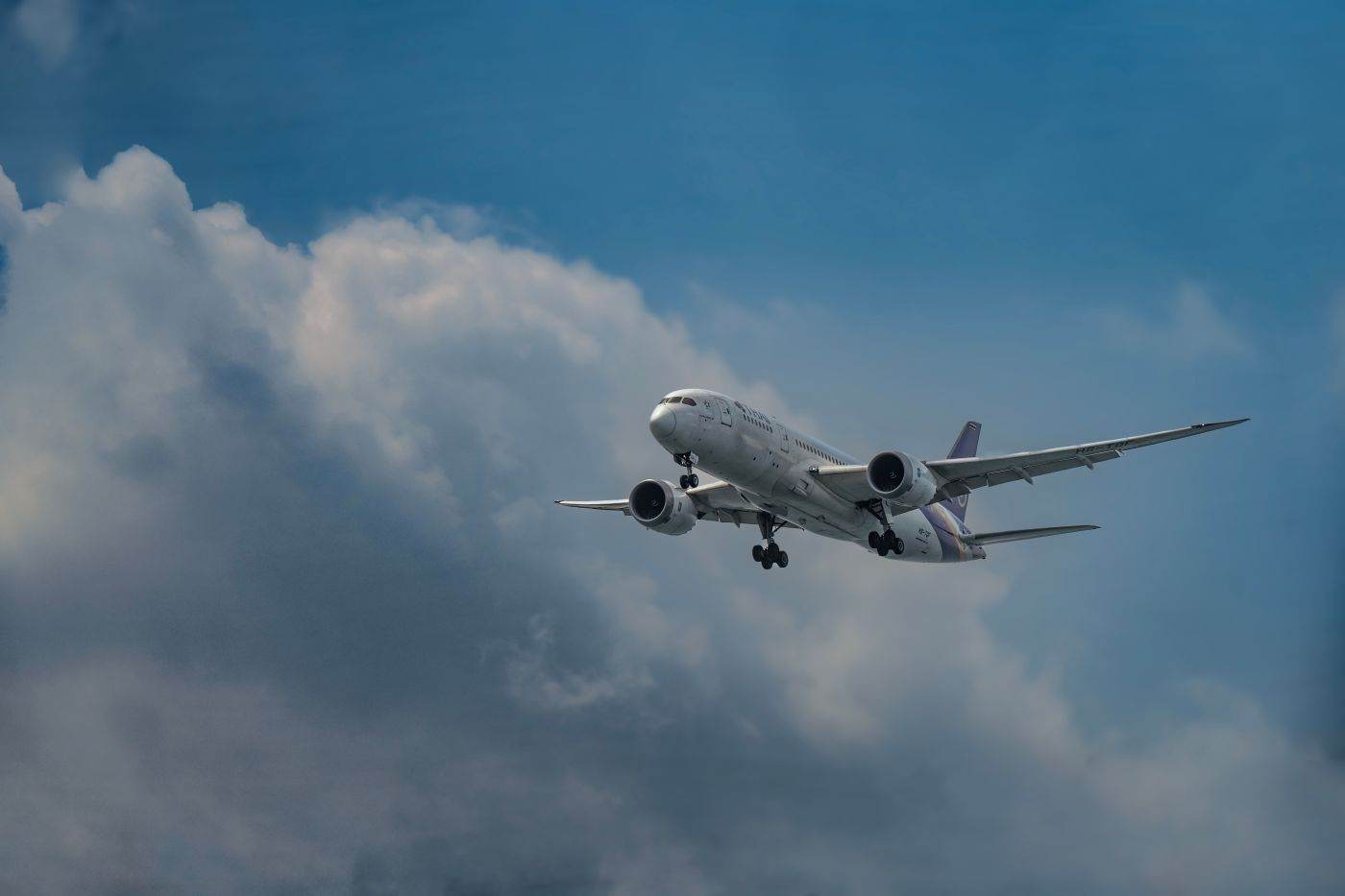 Boeing primește excepție de la normele de emisii pentru vânzarea a 35 de avioane cargo 777F