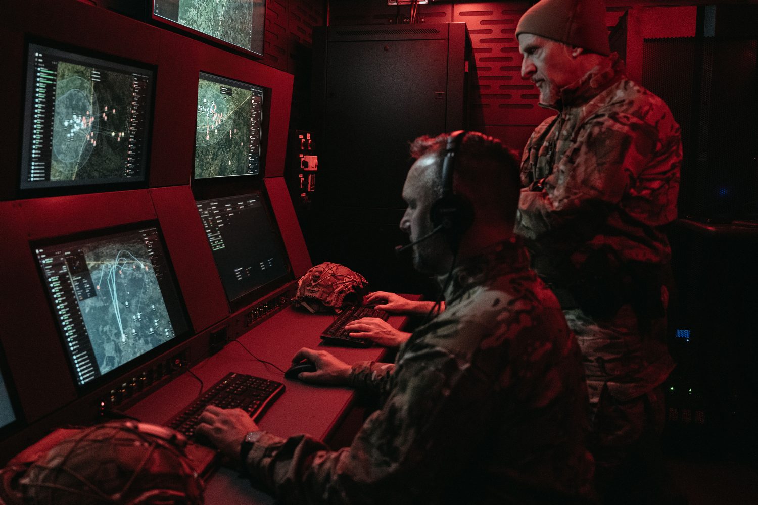 Helsing lansează Contra, un sistem antiaerian bazat pe inteligență artificială pentru combaterea atacurilor masive