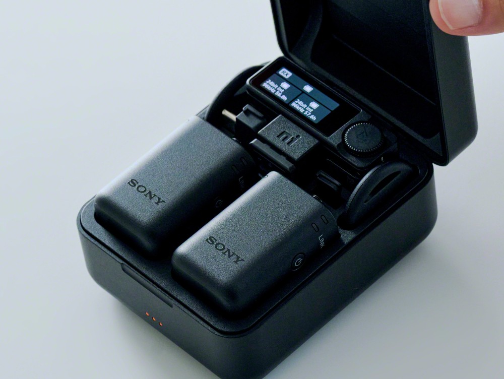 Sony lansează noul kit ECM-W5 pentru a concura cu RØDE și DJI pe piața echipamentelor audio