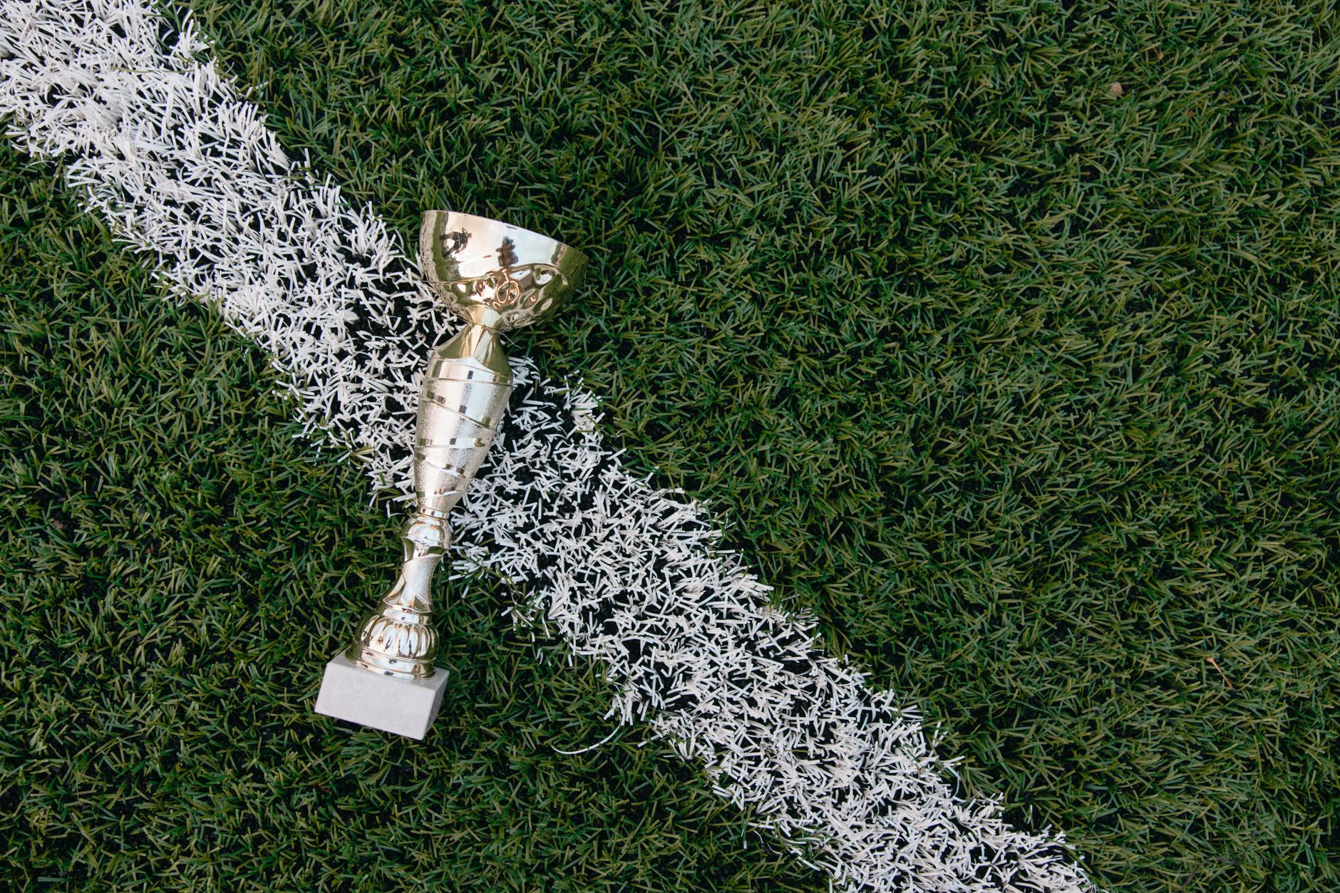 Harry Kane a câștigat Balonul de Aur 2026, într-o competiție extrem de strânsă cu Kylian Mbappé