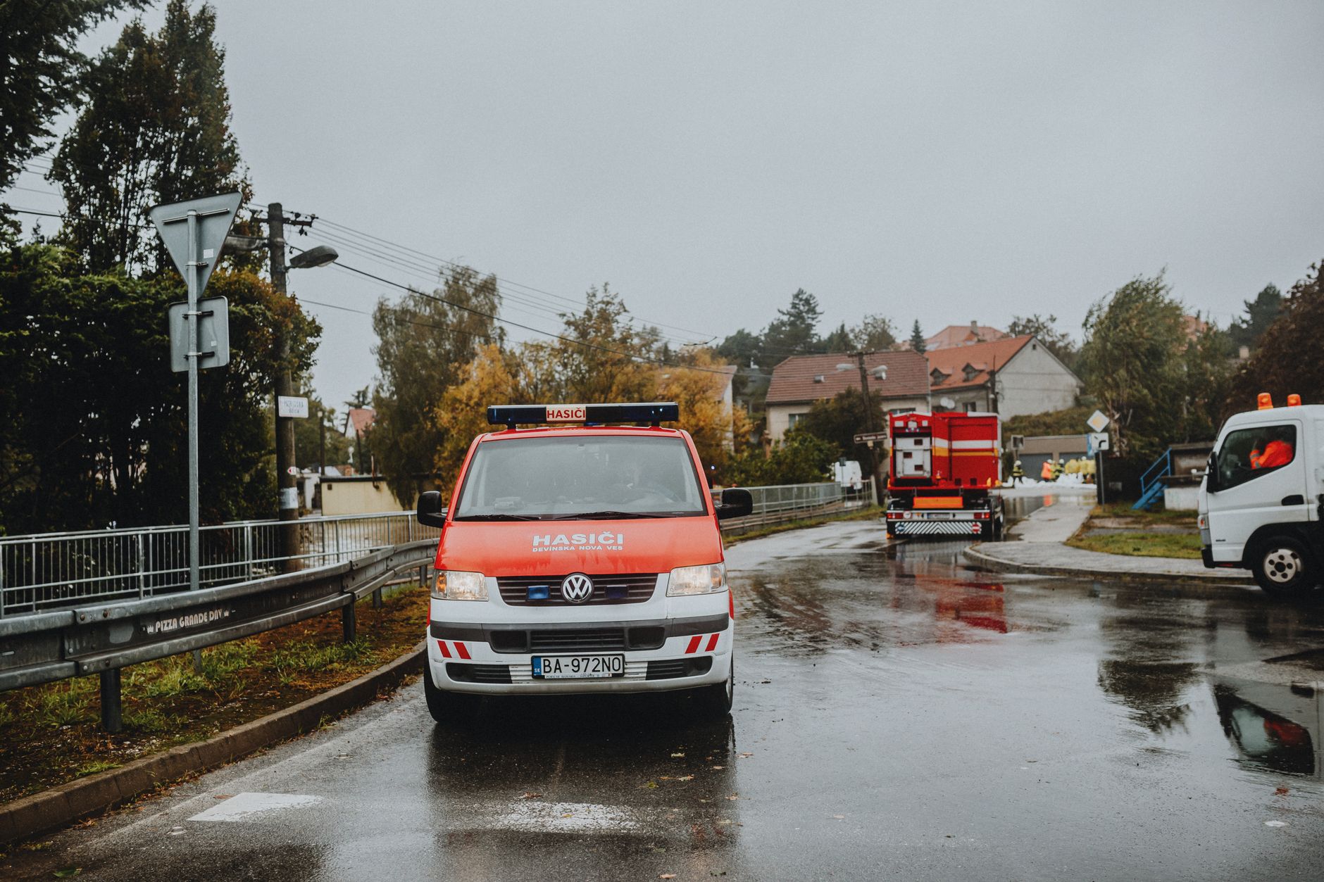 O femeie de 58 de ani a încercat să se sinucidă cu o butelie de gaz în Roman