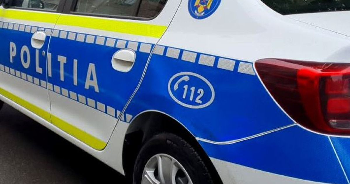 Percheziții în Sibiu după ce un cuplu a descoperit o cameră video ascunsă într-o unitate de cazare
