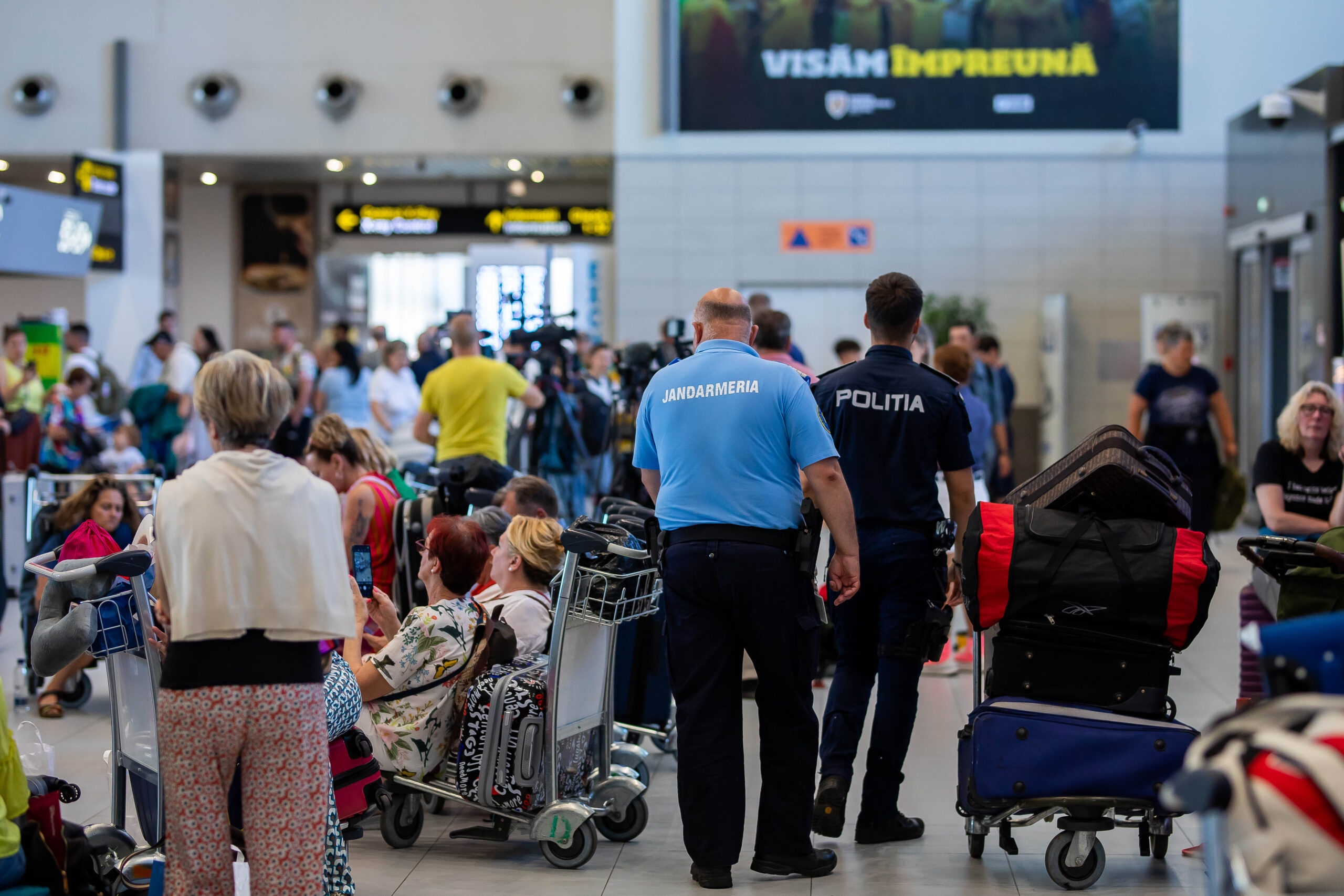 Incendiu la Aeroportul Internațional Henri Coandă, în Otopeni. O femeie este suspectată