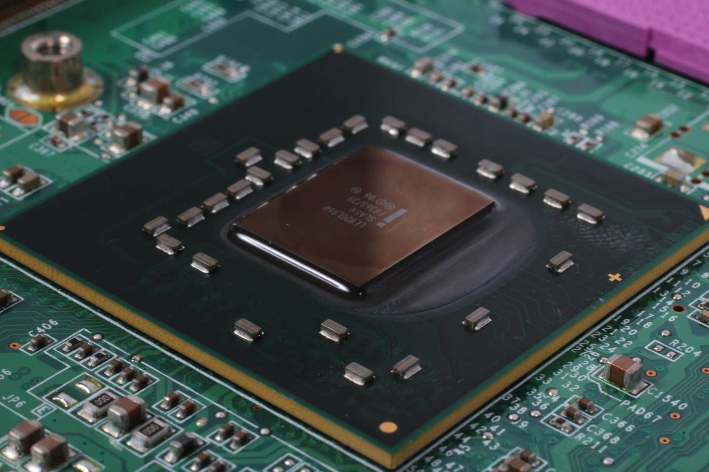 Nvidia respinge acuzațiile de spionaj și suspiciunile privind ocolirea restricțiilor de export către China