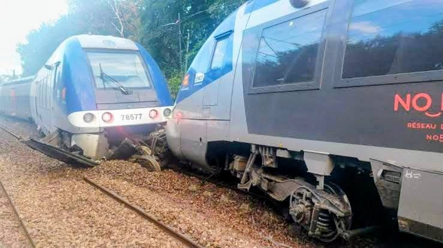 Deraiere de tren în Normandia: 44 de persoane rănite în urma unui accident feroviar