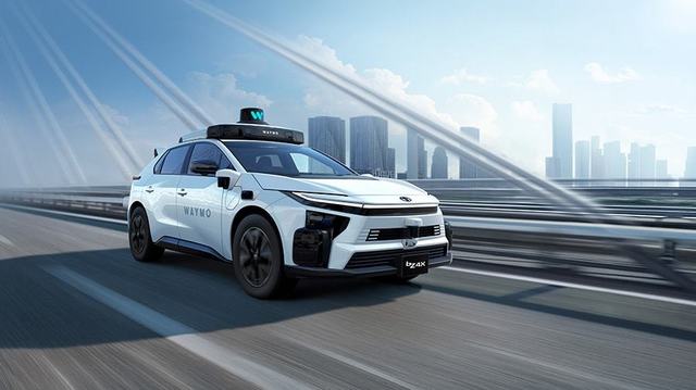 Toyota și Waymo vor produce vehicule autonome pentru serviciul de robotaxi