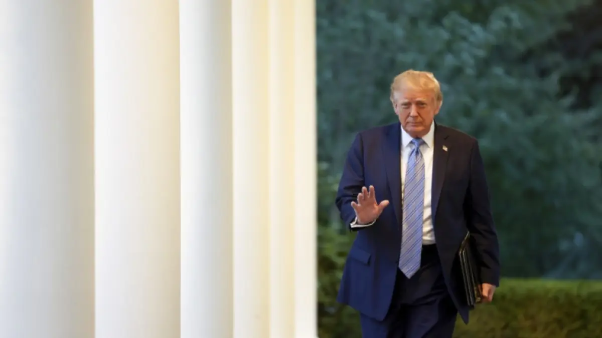 Donald Trump interzice accesul CNN, Politico și MS Now în Casa Albă