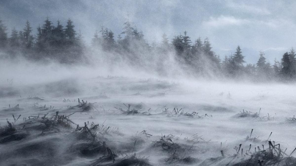 Avertismente meteorologice în România: temperaturi scăzute, vânt puternic și ninsoare la munte