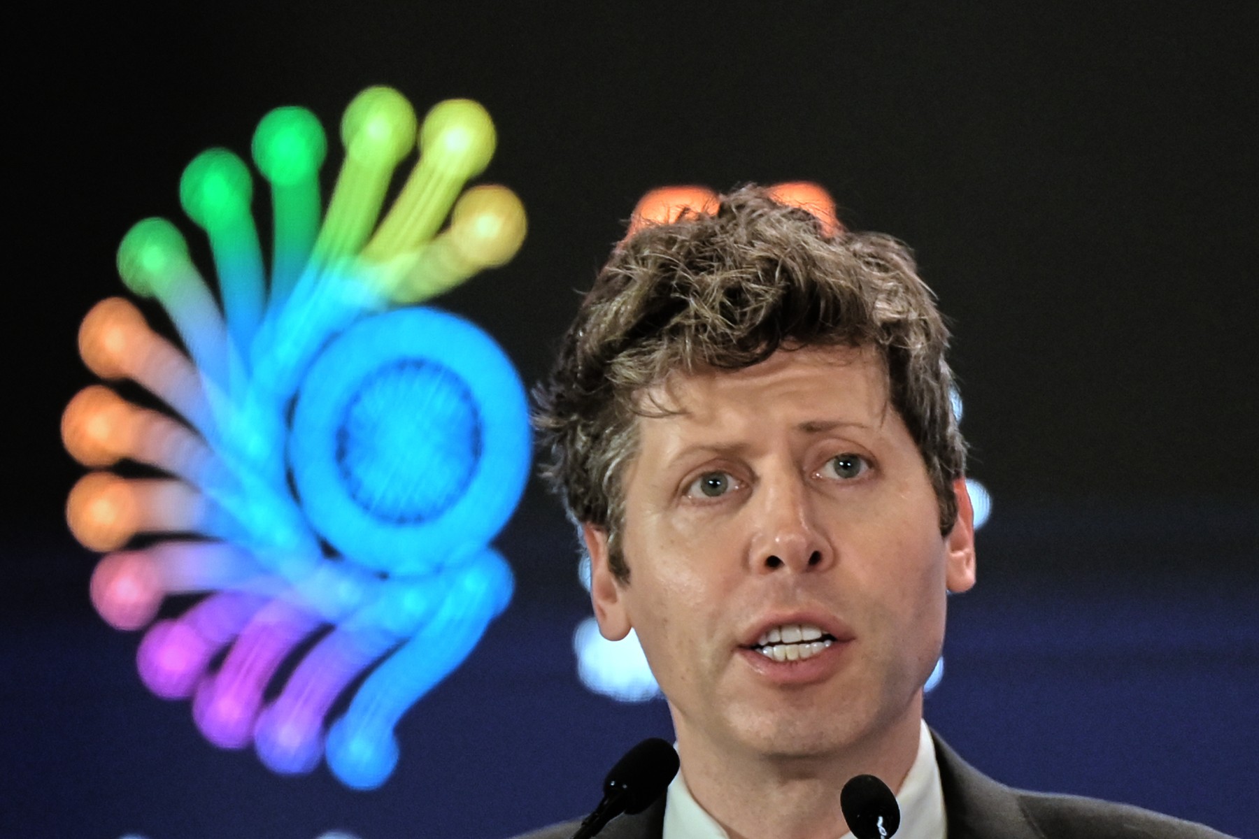 Sam Altman avertizează asupra riscurilor AI: OpenAI nu va intra pe bursă în 2026 din motive de siguranță