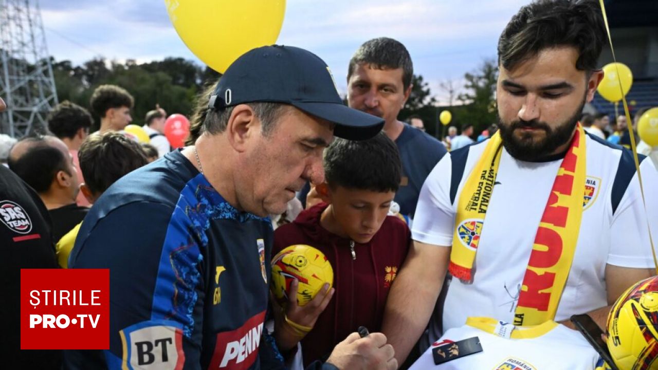 Naționala României a organizat o sesiune de antrenament deschisă fanilor la Mogoșoaia