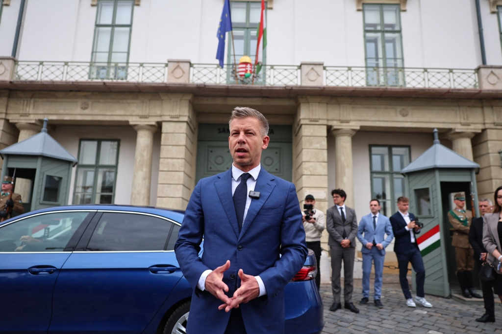 Procurorul general al Ungariei solicită ridicarea imunității pentru Peter Magyar și foști miniștri