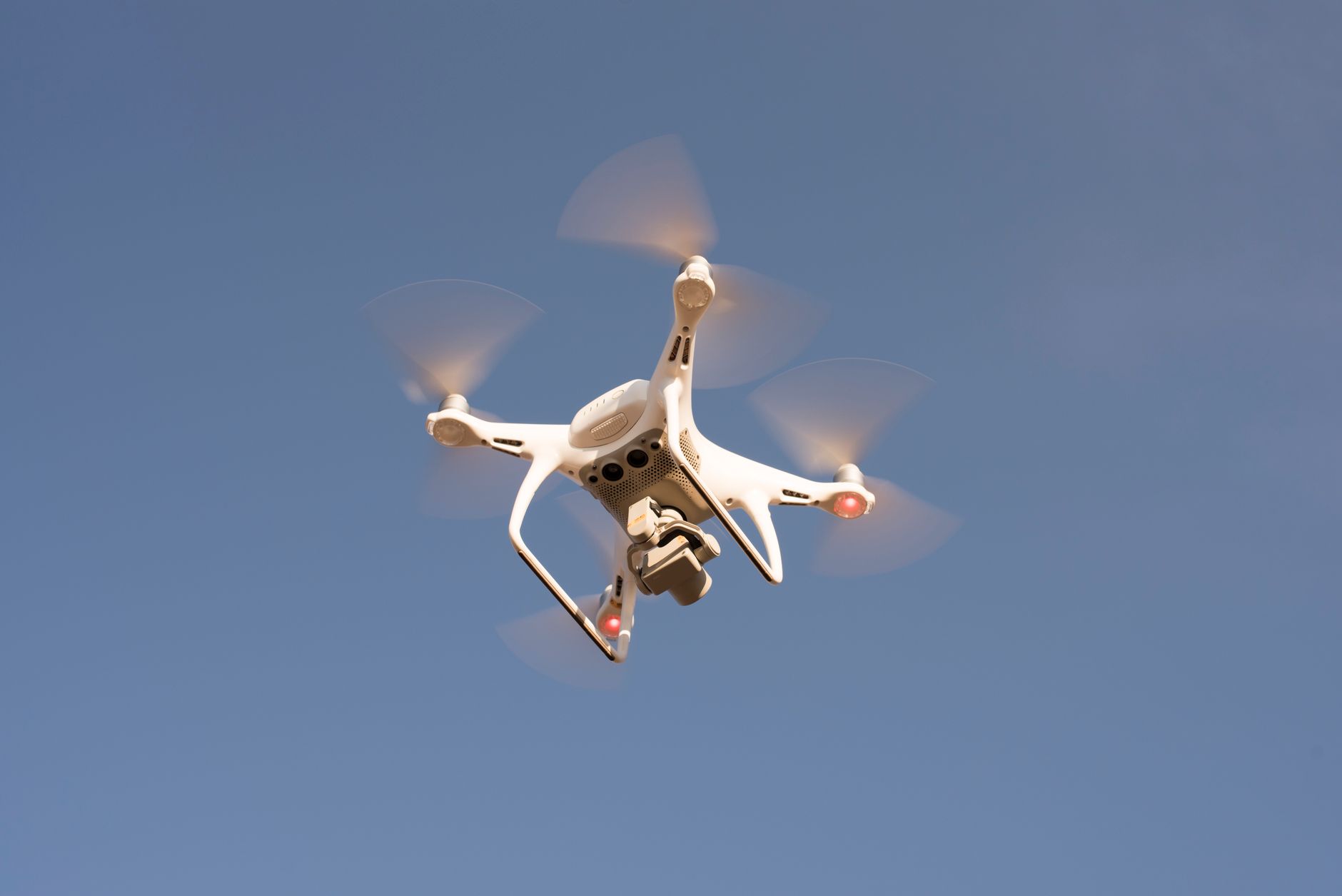 Avertisment RO-Alert în Tulcea: Posibilă incursiune de drone în zona de nord și nord-est