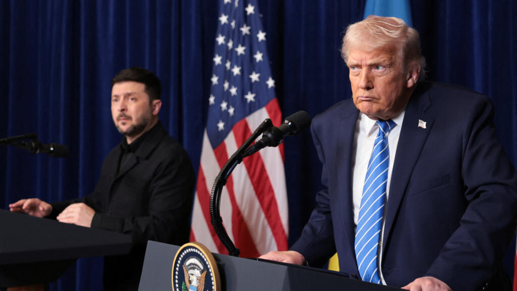 Donald Trump îi cere lui Volodimir Zelenski să oprească atacurile asupra rafinăriilor rusești