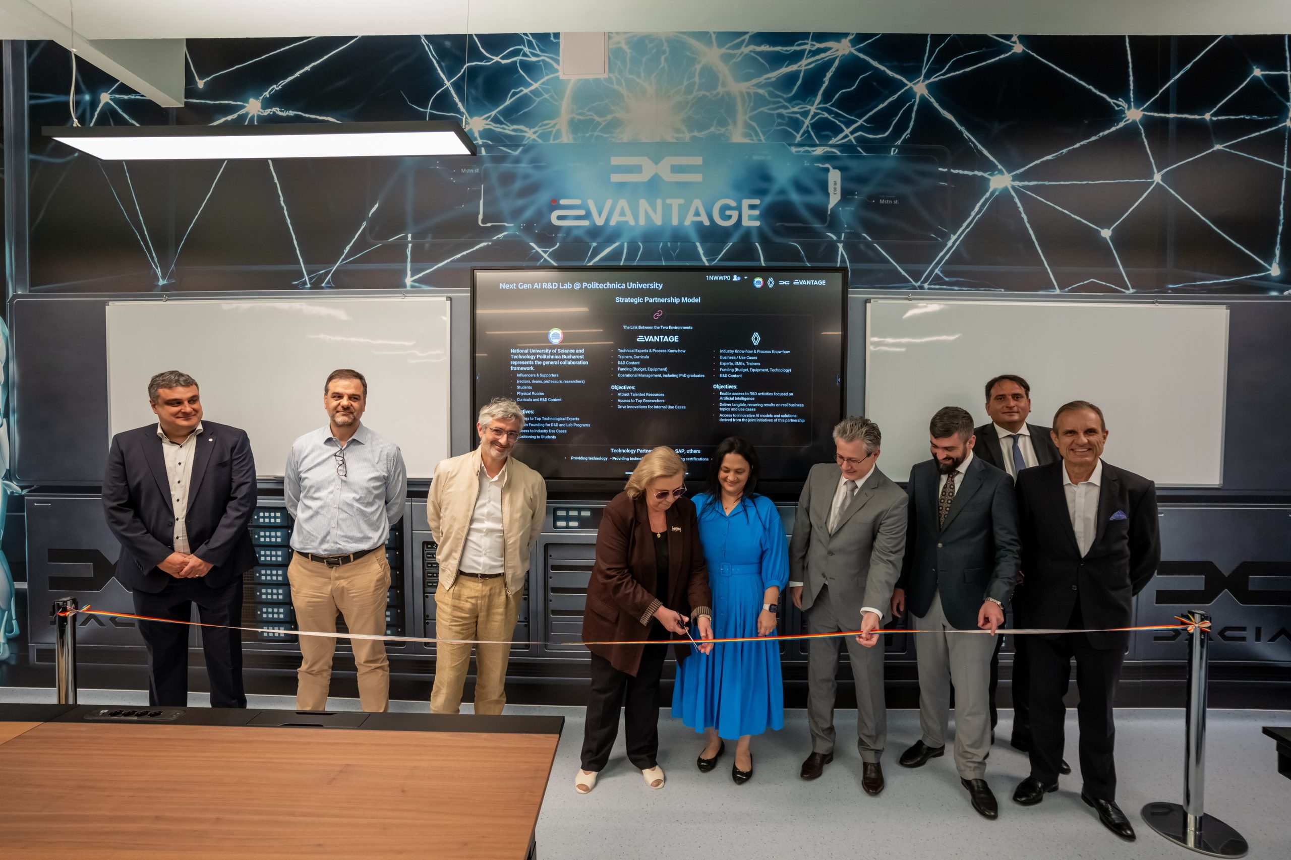 Lansat laboratorul ASPIRE: Parteneriat între POLITEHNICA București, EVANTAGE Soft și Renault Group