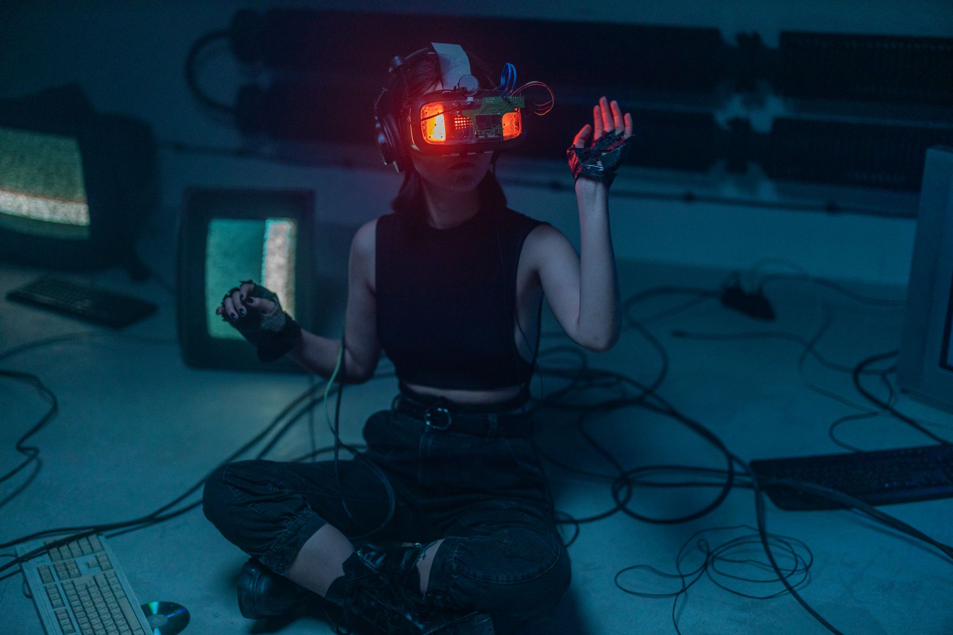Un camion încărcat cu grâu s-a răsturnat în județul Constanța. Două persoane au fost rănite