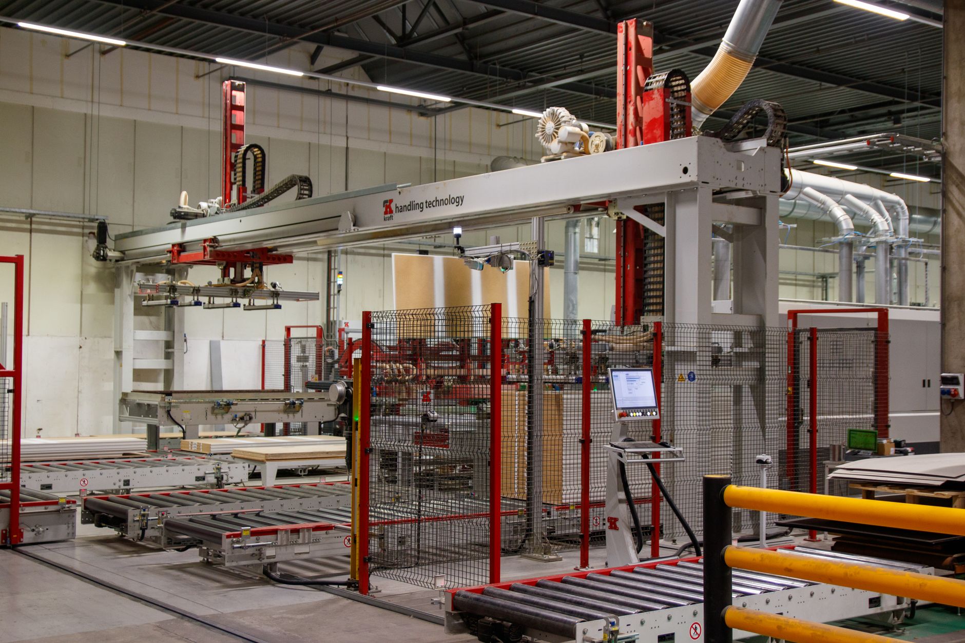 China domină instalările de roboți industriali, dar Europa păstrează avantajul la nivel de componente de precizie