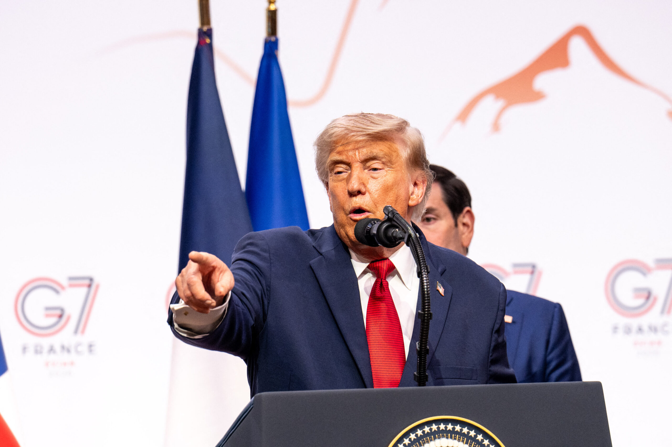 Donald Trump promite 5.000 de dolari pentru fiecare adult american: republicanii sunt nedumeniți