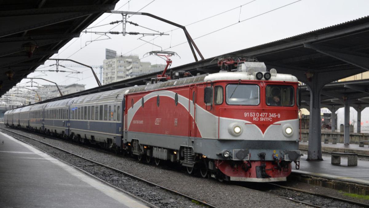 Restricții majore de trafic feroviar prin Târgu Jiu: trenuri anulate și transport cu autocare