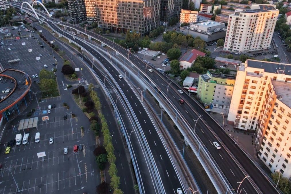 Reabilitarea Pasajului Basarab: peste 52.000 de metri pătrați de beton au fost deja reparați