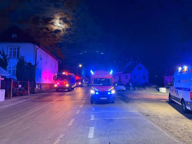 Planul Roșu de Intervenție activat în Avrig după ce numeroase persoane s-au simțit rău la o nuntă
