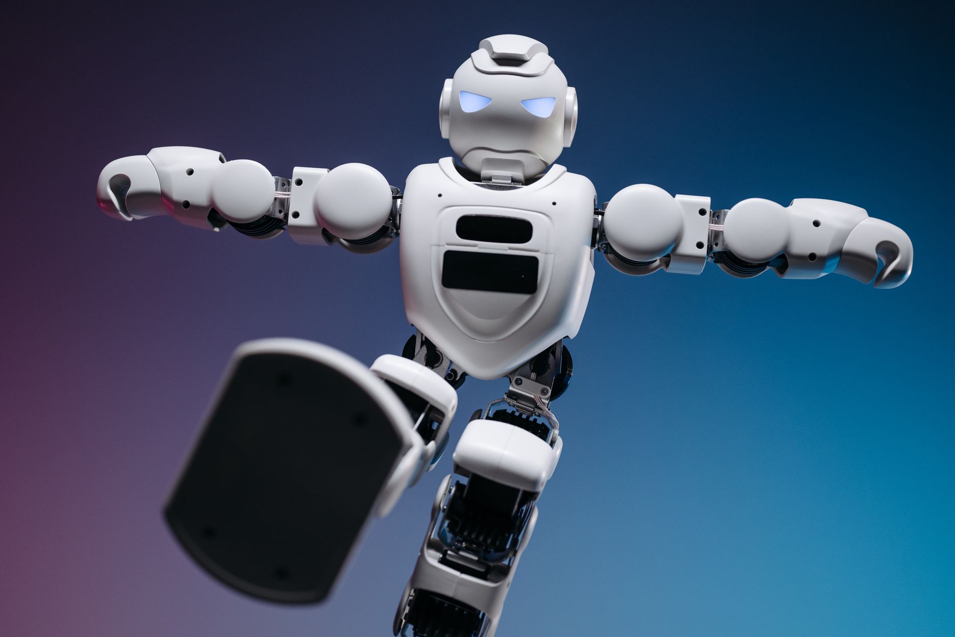 Inteligența artificială reprezintă o amenințare mai mare decât războaiele sau încălzirea globală