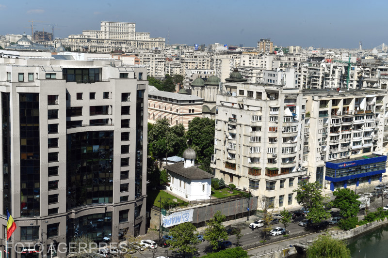 Întreruperi de furnizare a apei calde în Sectoarele 4 și 5 din București pentru lucrări de modernizare