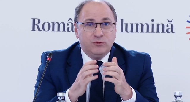 Mihai Dimian asigură că bugetul pentru salarizarea profesorilor este garantat fără rectificări
