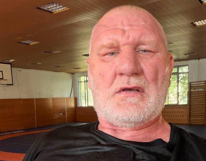 Luptătorul de MMA Anatoli Ciumac arestat după un incident violent în Centrul Vechi al Capitalei