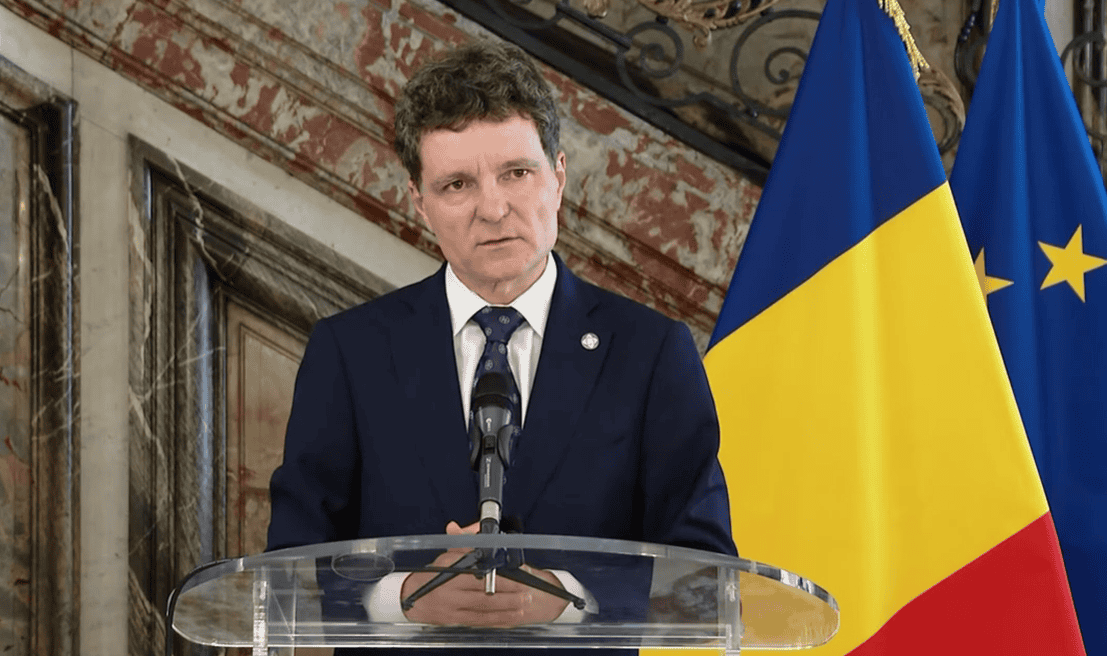 Nicușor Dan ar putea desemna noul premier înainte de plecarea la ONU. Se discută despre alegeri anticipate