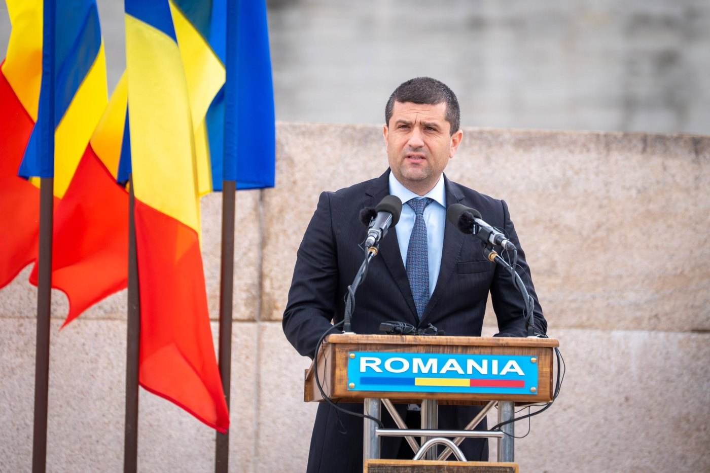 Salariile angajaților Metrorex au fost plătite după aprobarea unui nou buget. Radu Miruță anunță decizia