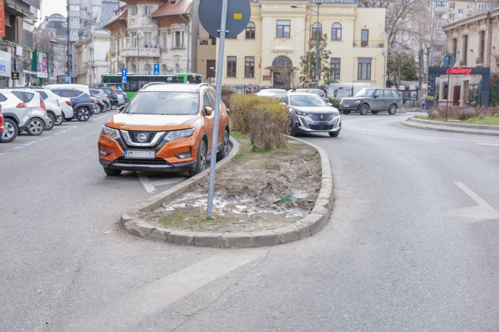 Noul regulament pentru ridicarea mașinilor parcate ilegal în București: zone, tarife și platformă digitală